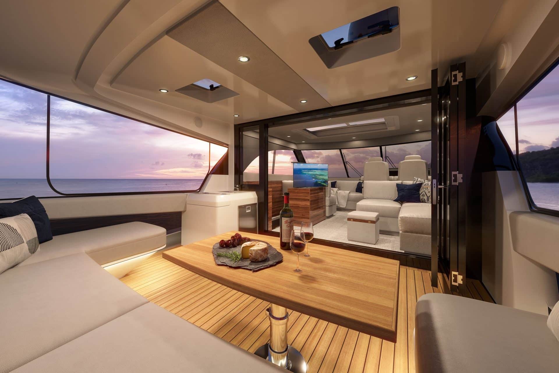 SPACIOUS SKY LOUNGE