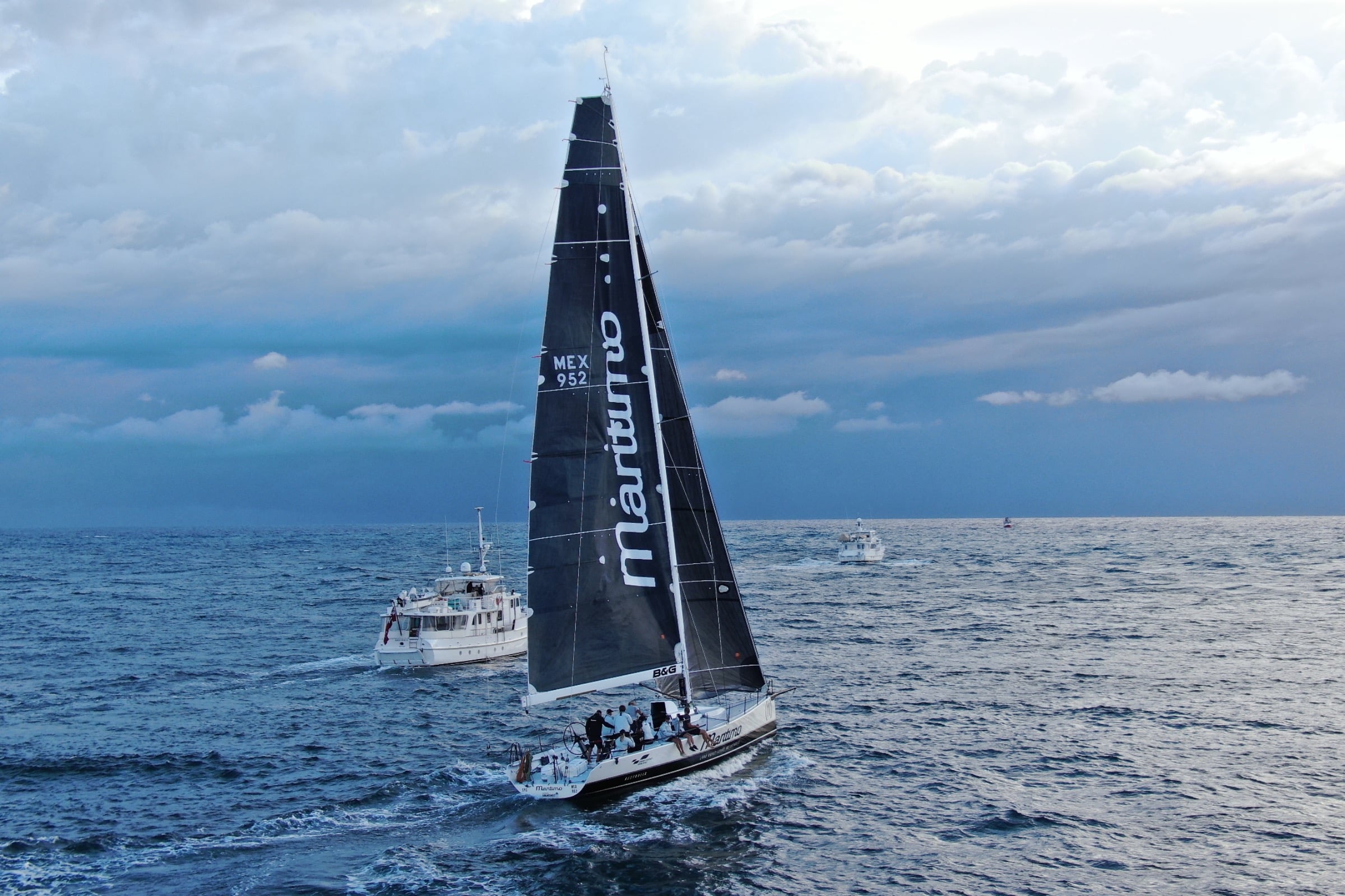 Maritimo 11 launch